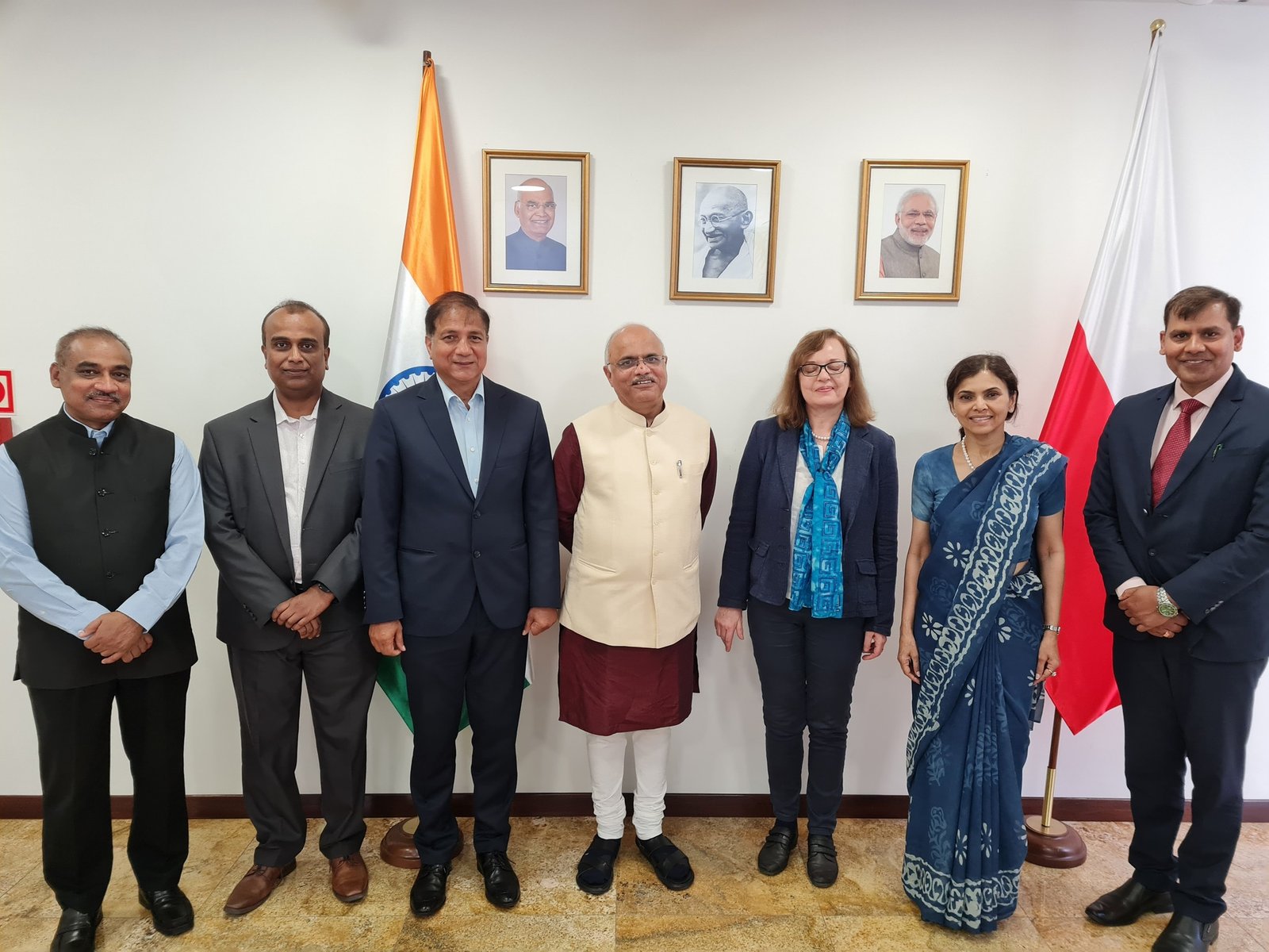 The President of ICCR, Dr. Vinay Sahsrabuddhe and the ambassador of India H E Mrs. Nagma Mohamed Mallick